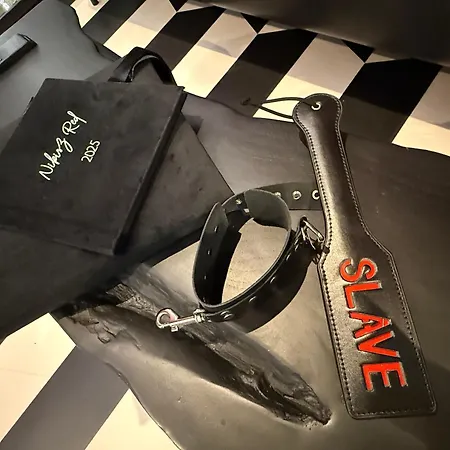 Nikisz Red Bdsm * Katowice