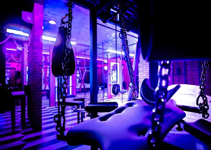 Lejlighed Nikisz Red Bdsm *