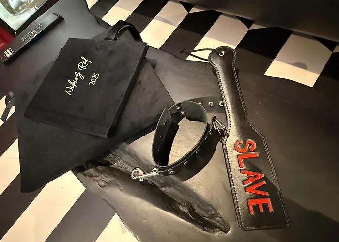 Nikisz Red Bdsm * קטוביץ