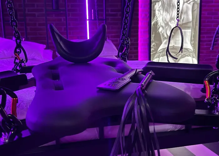 Nikisz Red Bdsm Katowice