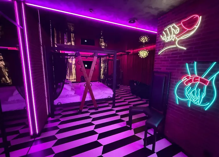 Nikisz Red Bdsm * Katowice