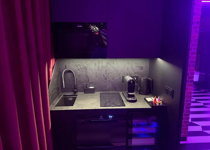 Nikisz Red Bdsm Katowice