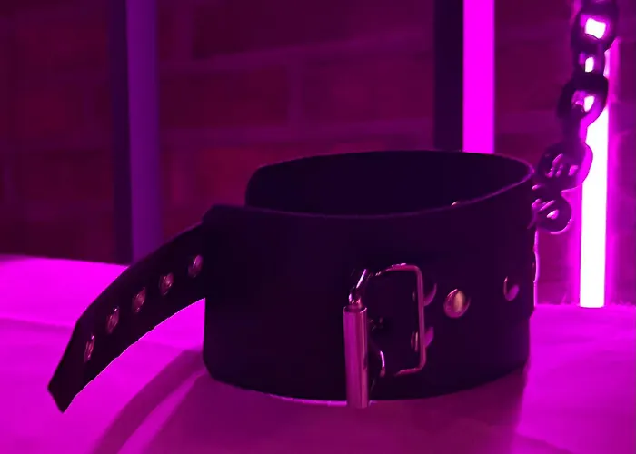 Nikisz Red Bdsm קטוביץ